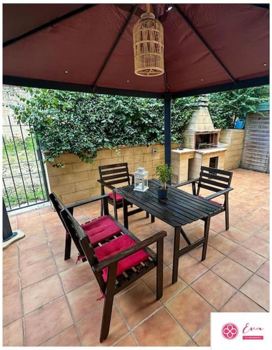 Apartamento Eva Le Residenze Marco Simone Exterior foto